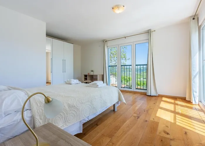 Villa Ana *