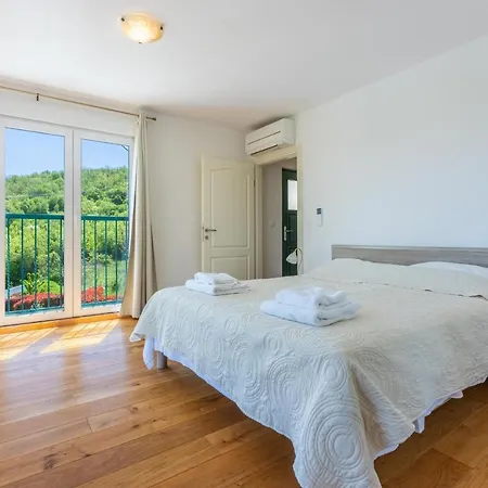 Villa Ana *