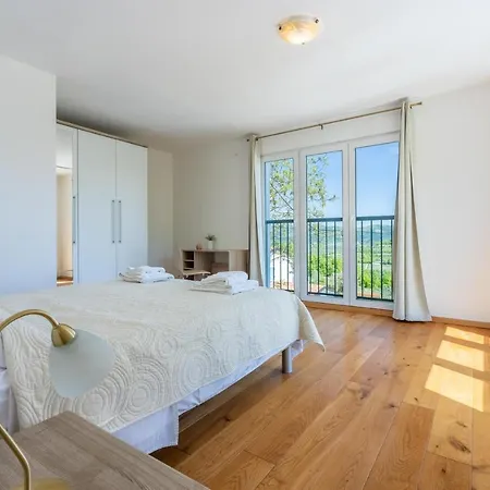 Villa Ana *